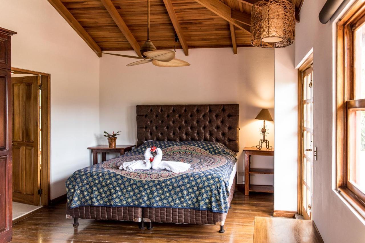 Luna Inn B&B Ciudad Cariari Dış mekan fotoğraf