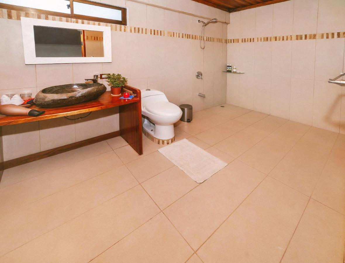 Luna Inn B&B Ciudad Cariari Dış mekan fotoğraf